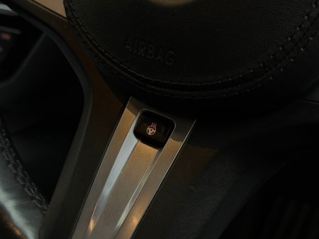 2020 BMW 5-Series - photo 17