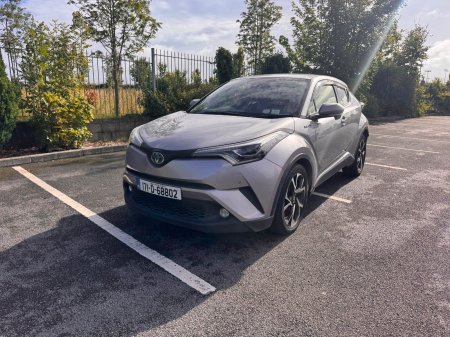 2017 Toyota C-HR - photo 2