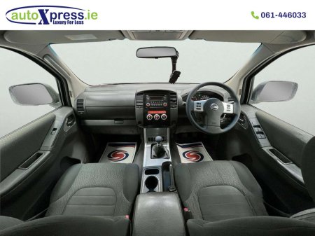 2013 Nissan Navara - photo 2