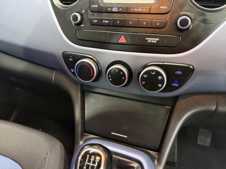 2017 Hyundai i10 - photo 26