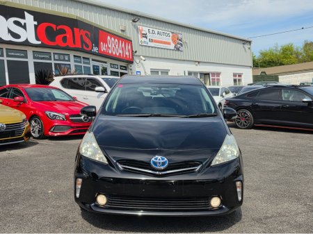 2013 Toyota Prius - photo 2