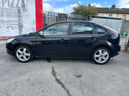 2009 Ford Focus - photo 11