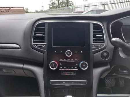 2019 Renault Megane - photo 13