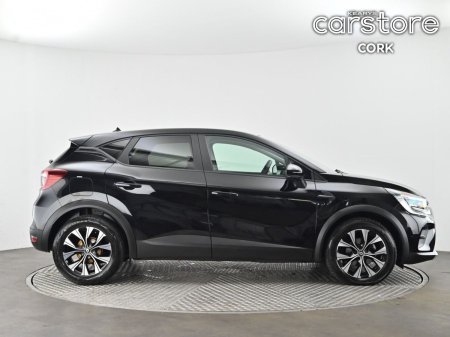 2024 Renault Captur - photo 2