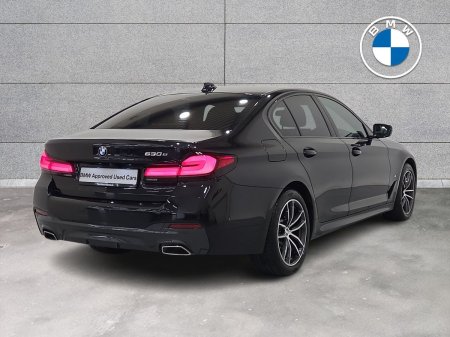 2021 BMW 5-Series - photo 24