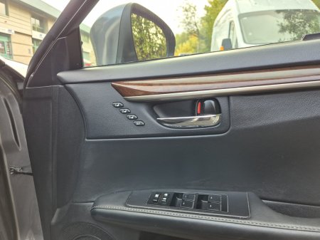 2015 Lexus ES - photo 15