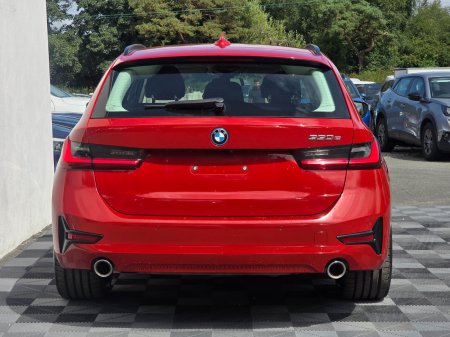 2022 BMW 3-Series - photo 7