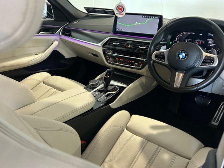 2024 BMW 5-Series - photo 22