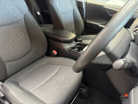 2021 Toyota RAV4 - photo 14