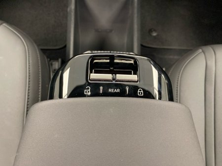 2027 Volvo EX30 - photo 24