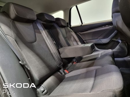 2023 Skoda Octavia - photo 28
