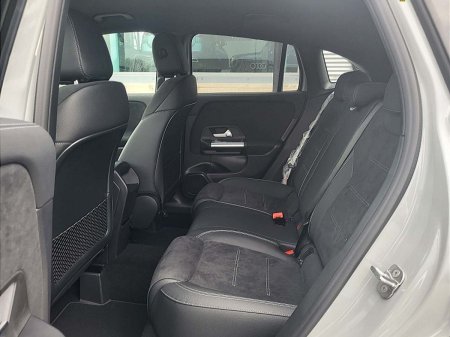 2027 Mercedes-Benz GLA - photo 8