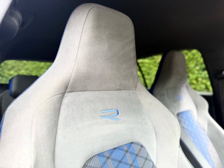 2021 Volkswagen Golf - photo 18
