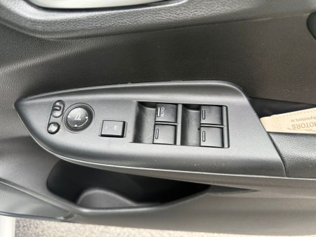 2015 Honda Fit - photo 13