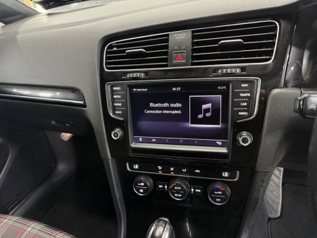 2014 Volkswagen Golf - photo 29