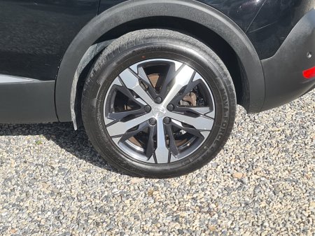 2018 Peugeot 5008 - photo 15