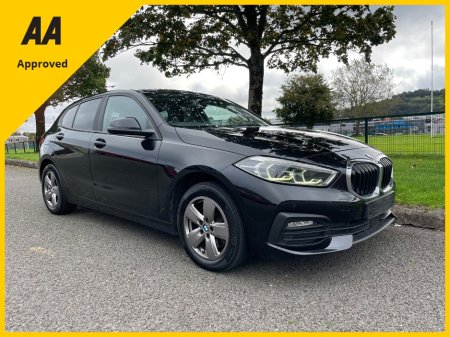 2022 BMW 1-Series - photo 2
