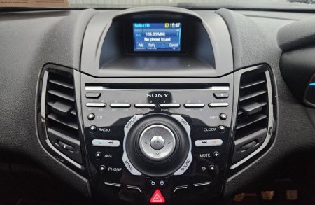 2016 Ford Fiesta - photo 15