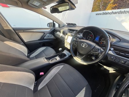 2015 Toyota Avensis - photo 13