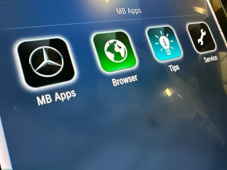 2023 Mercedes-Benz GLC - photo 24