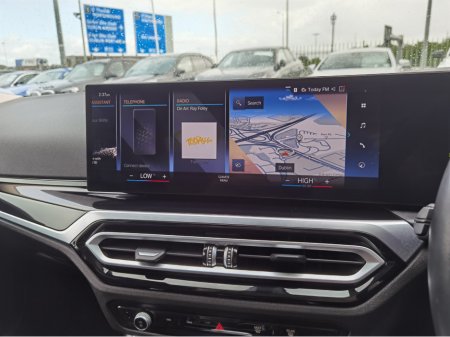 2023 BMW 3-Series - photo 16