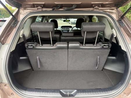 2015 Toyota Prius - photo 18