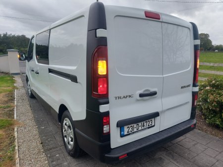 2023 Renault Trafic - photo 23