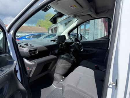 2024 Peugeot Partner - photo 17