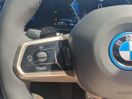 2026 BMW 5-Series - photo 16