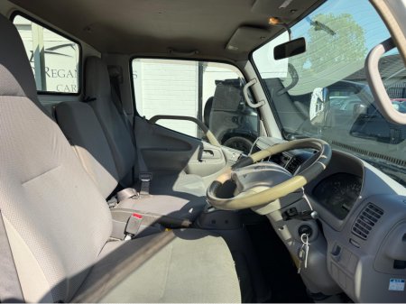2015 Toyota Dyna - photo 13