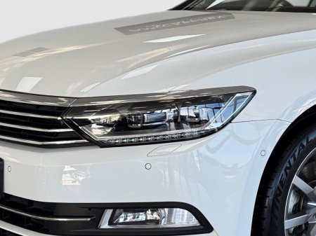2018 Volkswagen Passat - photo 9