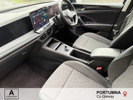 2026 Volkswagen Tiguan - photo 2