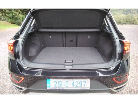 2025 Volkswagen T-Roc - photo 20