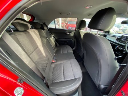 2023 Kia Rio - photo 19