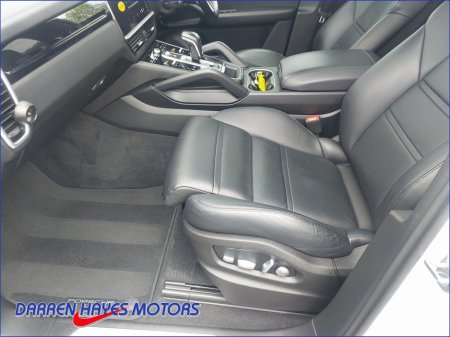 2021 Porsche Cayenne - photo 8