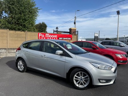 2017 Ford Focus - photo 4