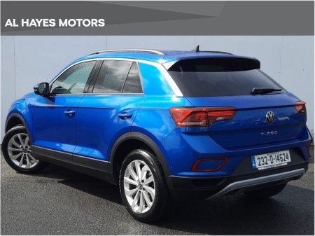 2023 Volkswagen T-Roc - photo 3