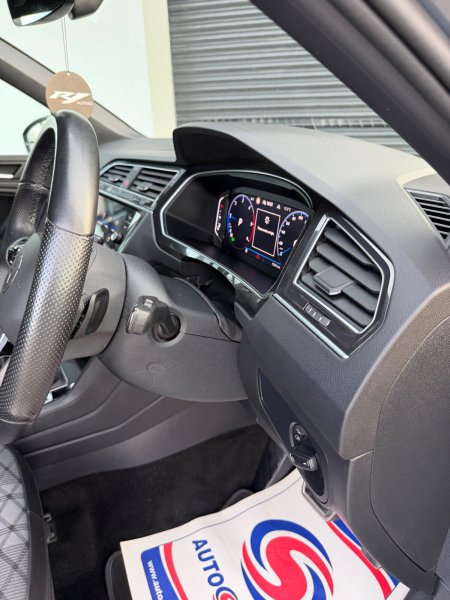 2023 Volkswagen Tiguan - photo 21