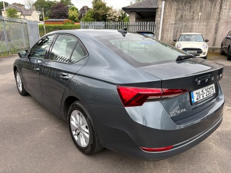 2021 Skoda Octavia - photo 6
