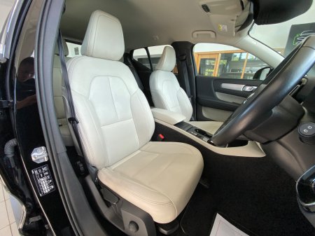 2020 Volvo XC40 - photo 7