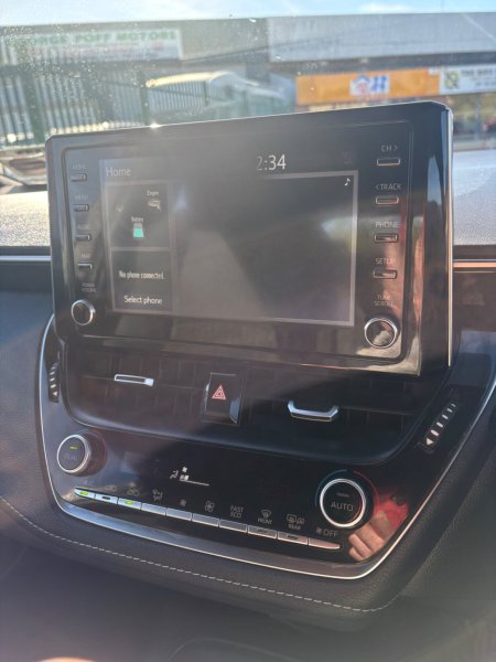 2020 Toyota Corolla - photo 10
