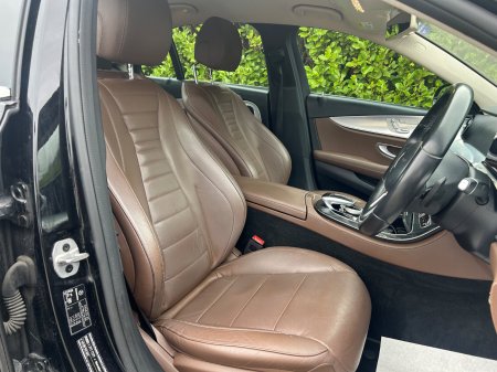 2019 Mercedes-Benz E-Class - photo 14