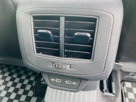 2023 Volkswagen T-Roc - photo 26