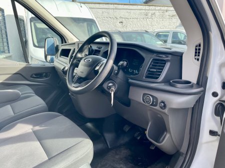 2022 Ford Transit - photo 11