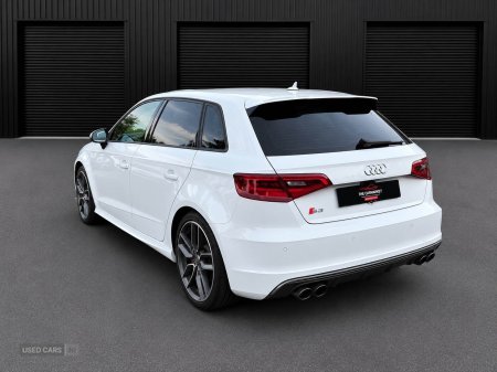2015 Audi S3 - photo 4