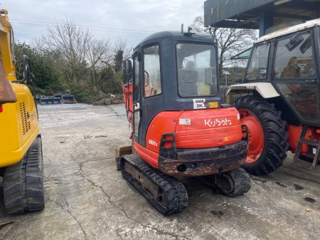0 Kubota 