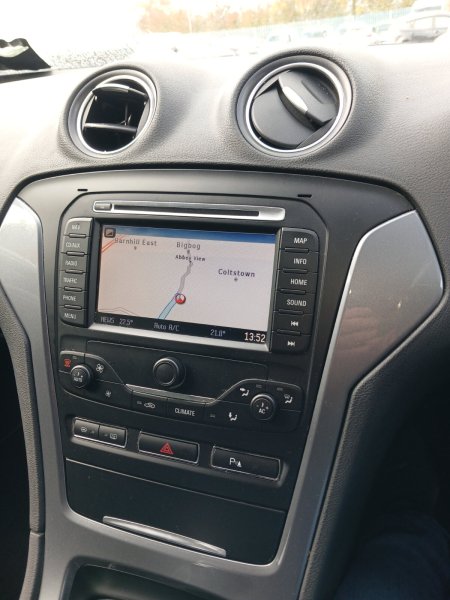 2014 Ford Mondeo - photo 19
