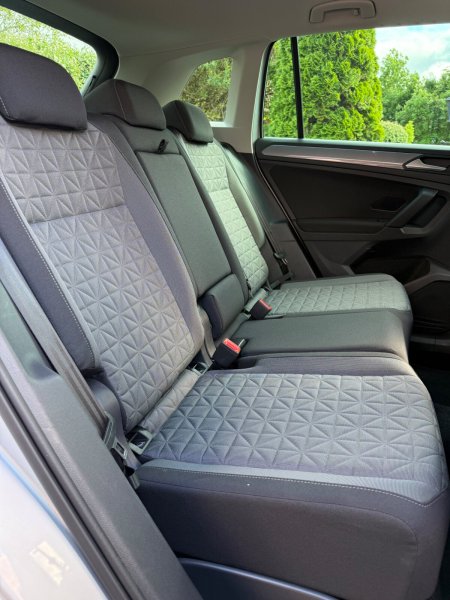 2022 Volkswagen Tiguan - photo 11