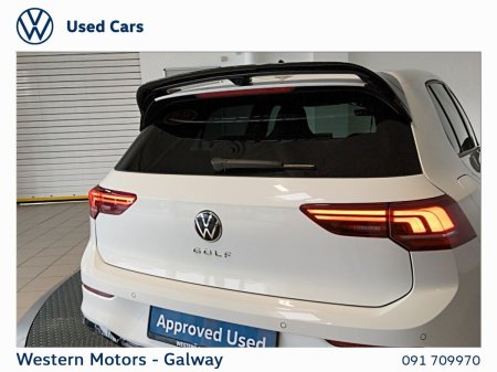 2025 Volkswagen Golf - photo 21