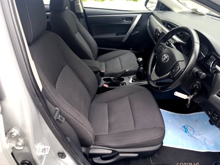 2016 Toyota Corolla - photo 11